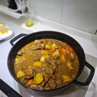 可能是燉小牛膝的圖像