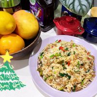 可能是印度香料飯、北非小米飯、西班牙大鍋飯和炒飯的圖像