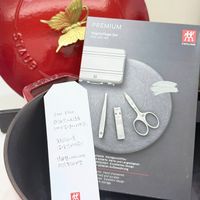 可能是刀和文字的圖像