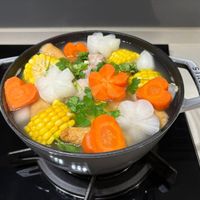 可能是火鍋和豆腐的圖像