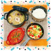 可能是火鍋、麵、豆腐、粥和文字的圖像