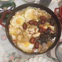可能是火鍋、豆腐、粥和麵的圖像