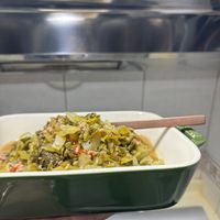 可能是義大利麵、炒麵和拉麵的圖像