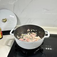 可能是義大利麵和文字的圖像