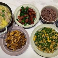 可能是炒麵、炒飯和粥的圖像