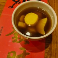 可能是港式點心、拉麵、粥和龍眼的圖像