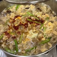 可能是火鍋、粥和拉麵的圖像
