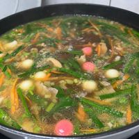 可能是水波蛋、粥和拉麵的圖像