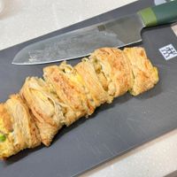 可能是食物和刀的圖像