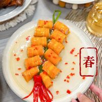 可能是豆腐、粥和港式點心的圖像