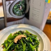可能是香菇和文字的圖像