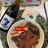 可能是肉排和文字的圖像