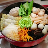 可能是麵、火鍋和豆腐的圖像