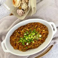 可能是牧羊人派、炒飯和印度香料飯的圖像