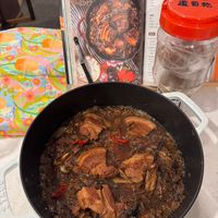 可能是燉小牛膝的圖像