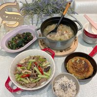 可能是粥、豆腐和文字的圖像