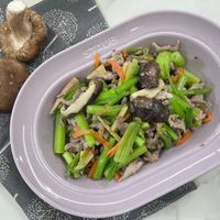 可能是豆腐、香菇和文字的圖像