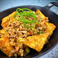 可能是炒飯和豆腐的圖像