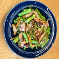 可能是香菇和豆腐的圖像