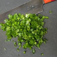 可能是食物和刀的圖像