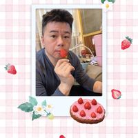 可能是草莓和文字的圖像