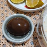 可能是水果、飲料和甜點的圖像