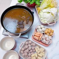 可能是豆腐、火鍋和起司火鍋的圖像