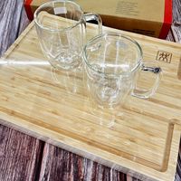 可能是泡茶器和文字的圖像