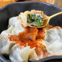 可能是拉麵和港式點心的圖像