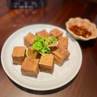 可能是豆腐和紫蘇的圖像