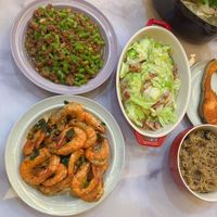可能是麵和炒麵的圖像