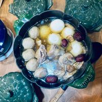 可能是火鍋和龍眼的圖像
