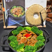 可能是豆腐、火鍋和文字的圖像