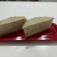 可能是豆腐和甜點的圖像