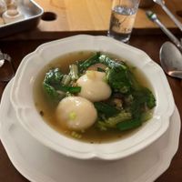 可能是拉麵、水波蛋和粥的圖像
