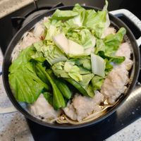 可能是拉麵、火鍋和麵的圖像