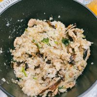 可能是炒飯、北非小米飯和粥的圖像