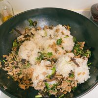 可能是炒飯的圖像