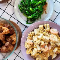 可能是義大利麵和豆腐的圖像