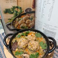 可能是豆腐、火鍋和文字的圖像