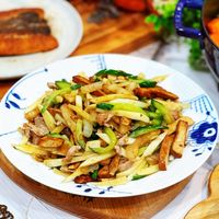 可能是炒麵的圖像