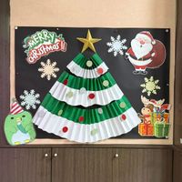 可能是聖誕樹、薑餅和文字的圖像