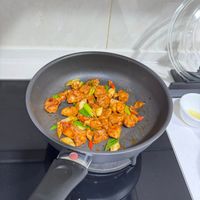 可能是豆腐和顯示的文字是「 G-2522G SAKURA 」的圖像