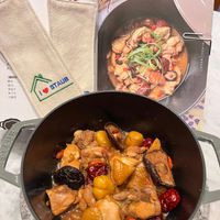 可能是豆腐、火鍋和文字的圖像