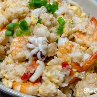 可能是西班牙大鍋飯和炒飯的圖像