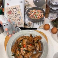 可能是食物和文字的圖像