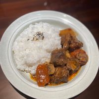 可能是燉小牛膝的圖像