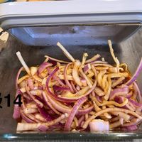 可能是食物和文字的圖像