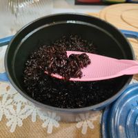 可能是甜點和泡茶器的圖像