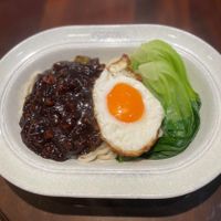 未提供相片說明。